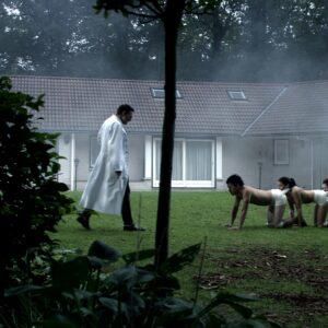 The Human Centipede : Pourquoi cette purge monumentale mérite un 0/5 pointé !